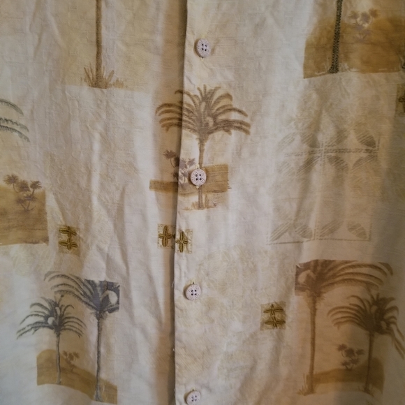 Tommy Bahama Palm Trees Hawaiian Shirt - Picture 3 of 4